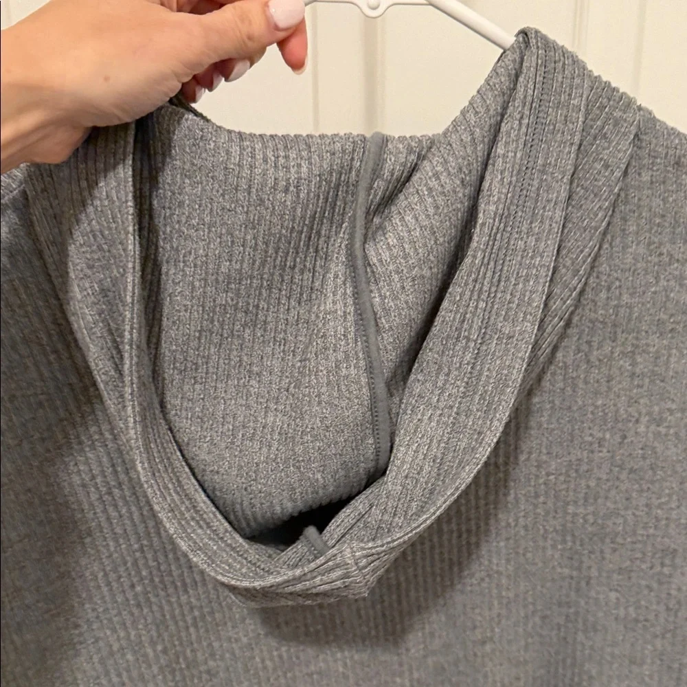 ALO Yoga perfect wear casual